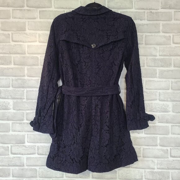 Cupcakes and Cashmere Aldean Lace Jacket     M NWT $178 Navy Blue Romantic - Picture 2 of 10